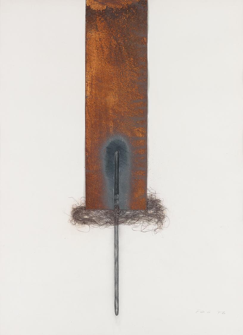 Loys Egg, Ohne Titel, 1976, Graphit, Wachskreide, rostiges Eisenblech, Lack, Kaffee, 80 × 60 cm…