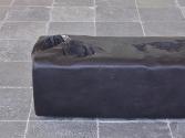 Erwin Wurm, Leibesübungen für Köln, Detail, 2017, Bronze, 41,5 × 201 × 43 cm, 2017, Schenkung d…