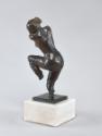 Edgar Degas, Frau, aus dem Bad steigend, um 1896/1911, Bronze, H. ohne Sockel: 40,6 cm, Belvede ...