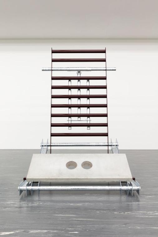 Toni Schmale, kontaktgrill, 2013, Feuerverzinkter Stahl, pulverbeschichteter Stahl (Farbe RAL 3…