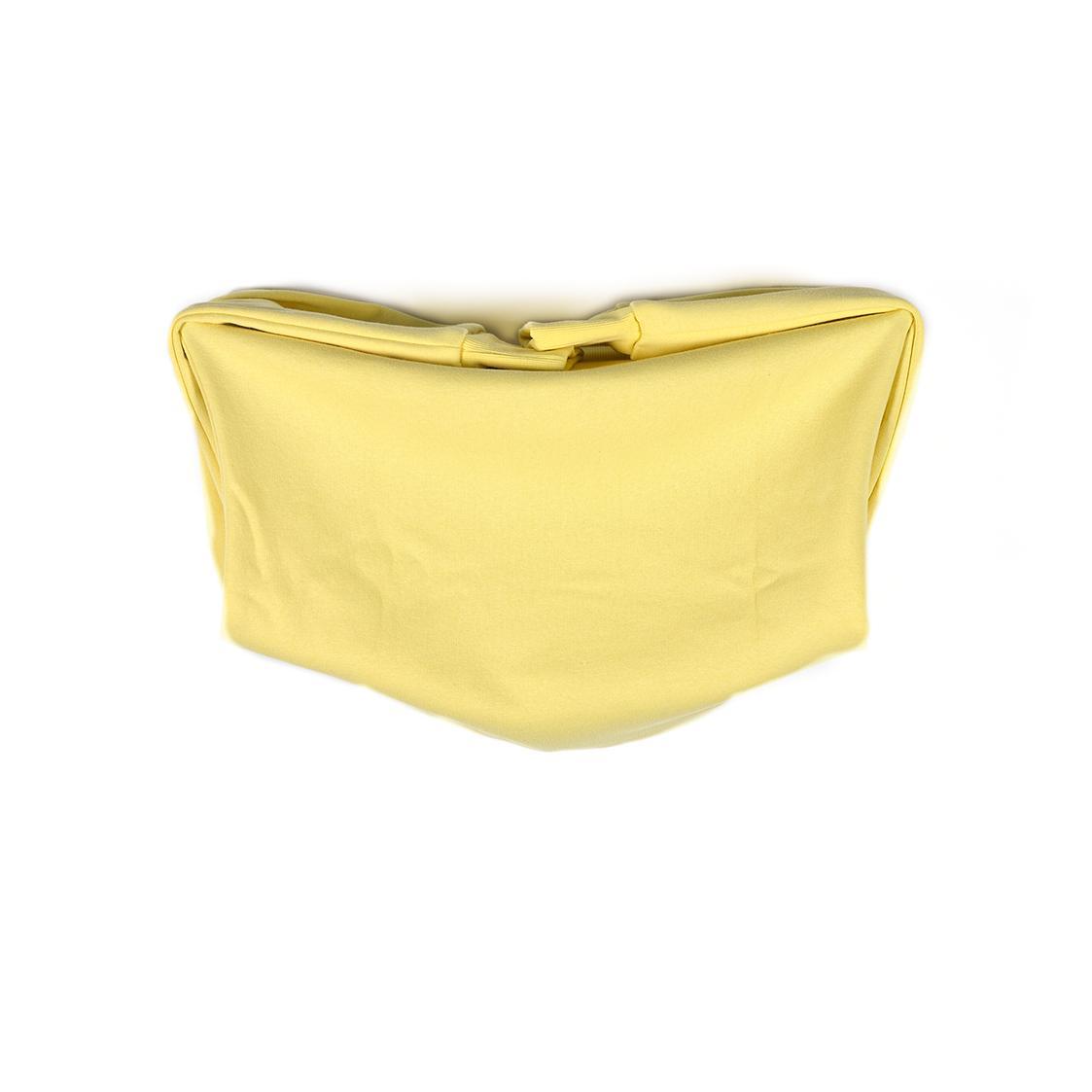 Erwin Wurm, Hanging Pullover, 2017, Pullover: Baumwolle (Konfektionsgröße M), Polyester; 2 lack…