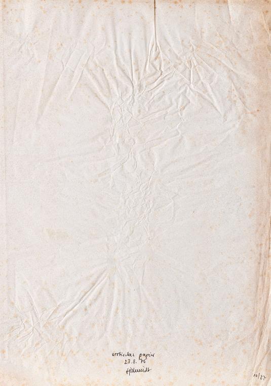 Siegfried J. Schmidt, erotisches papier, 1975, Seidenpapier mit Knitterung, 42,8 × 30,6 cm, Sch…