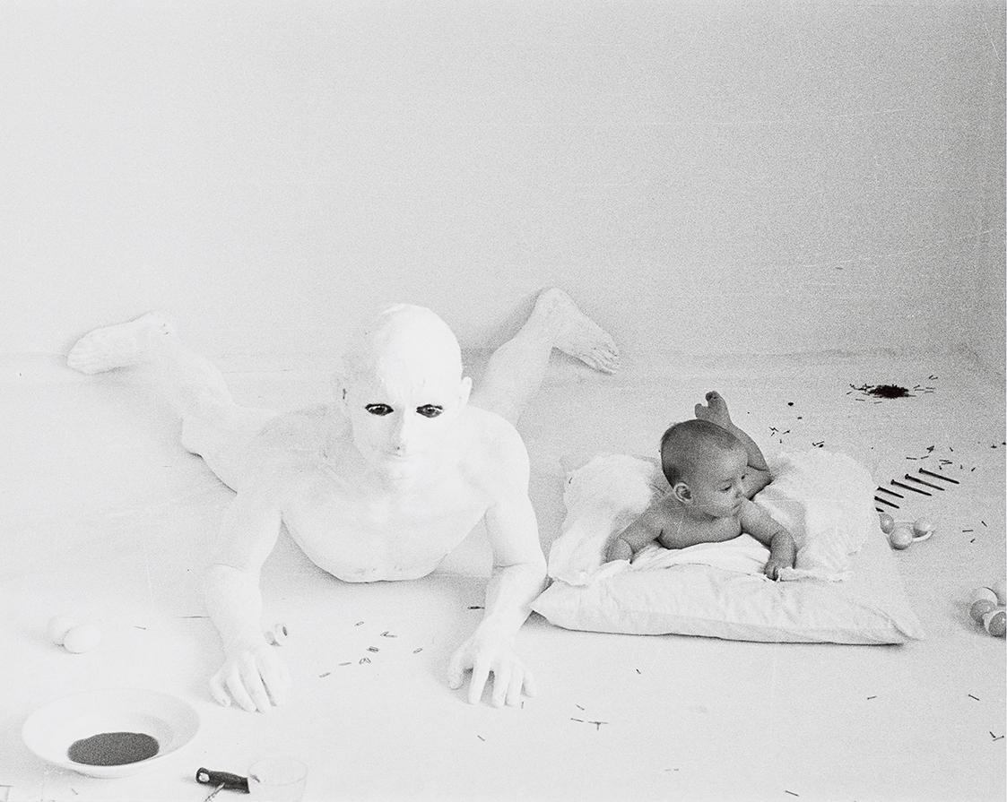 Günter Brus, Aktion mit Diana, 1967/2005, Silbergelatine auf Baryt, Belvedere, Wien, Inv.-Nr. 1…