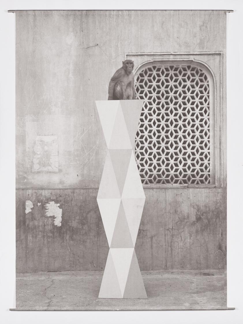 Kay Walkowiak, Rituals of Resistance #2, 2017, Pigmentdruck auf Stoff, ungerahmt: 200 × 120 cm,…