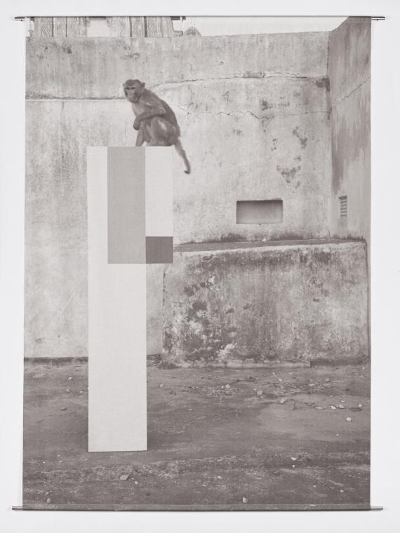 Kay Walkowiak, Rituals of Resistance #6, 2017, Pigmentdruck auf Stoff, ungerahmt: 200 × 120 cm,…