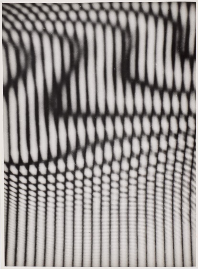 Herbert W. Franke, Fotoexperimente Moirés, 1958, Darstellungsmaße: 23 × 16,9 cm, 2019 Schenkung…
