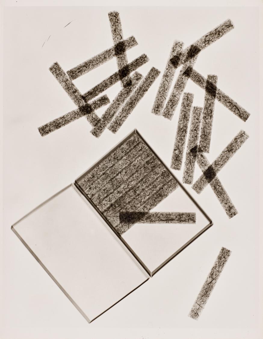 Herbert W. Franke, Röntgenstrahlung hart Zigarettenetui, undatiert, Darstellungsmaße: 28,3 × 22…