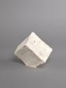 Fritz Wotruba, Kubus, 1969, Gipsguss nach Tonmodell, 20 × 21 × 16,5 cm, Belvedere, Wien, Inv.-N…