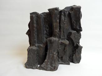 Fritz Wotruba, Drei Torsofiguren in der Art eines Reliefs, 1969, Bronze, 32 × 30,5 × 10,5 cm, B…