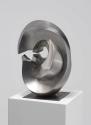 Wander Bertoni, Das große C, 1955, (Bronze) Edelstahl / Aluminium (?), 65 x 38 x 47 cm, Artothe…