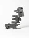 Fritz Wotruba, Studie V, um 1970, Zinkblech, 38,5 × 8,5 × 33,5 cm, Belvedere, Wien, Inv.-Nr. FW…