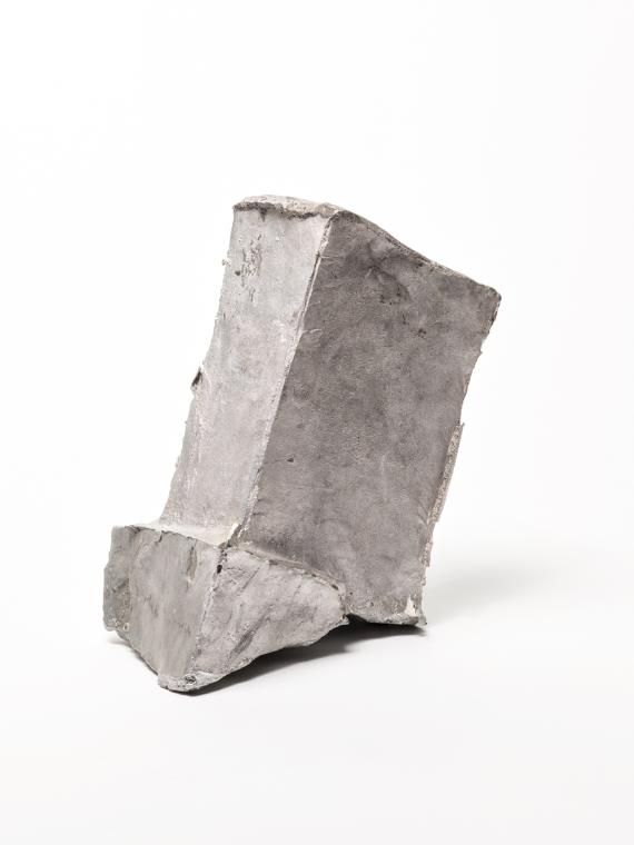 Fritz Wotruba, Fragment Kleiner Torso II, 1971, Eisen (?), 40 × 22,5 × 21,5 cm, Belvedere, Wien…