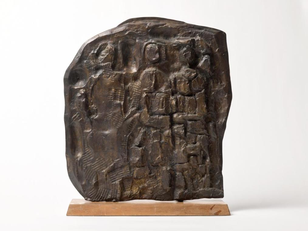 Fritz Wotruba, Relief mit drei Figuren, 1953, Bronze, 47,5 × 43,5 × 4 cm, Belvedere, Wien, Inv.…