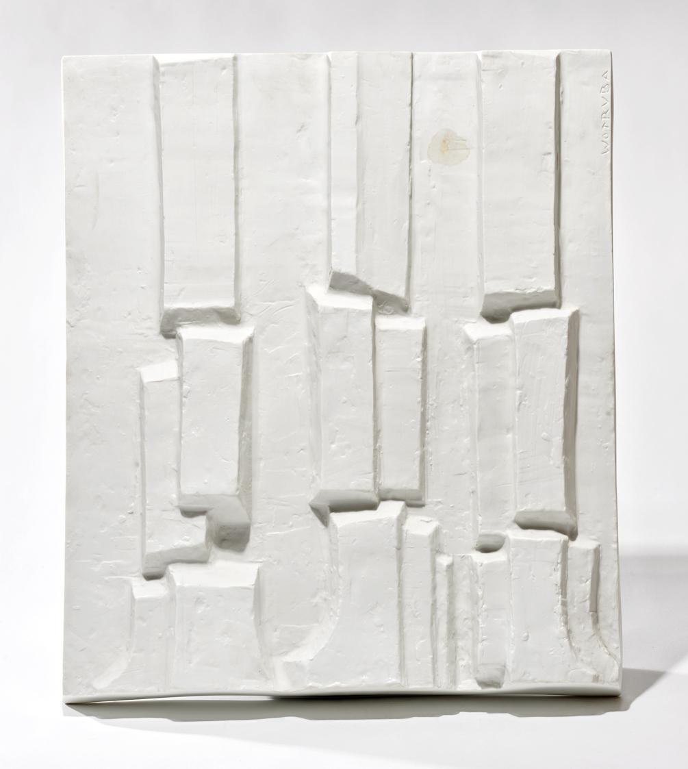 Relief mit drei Figuren