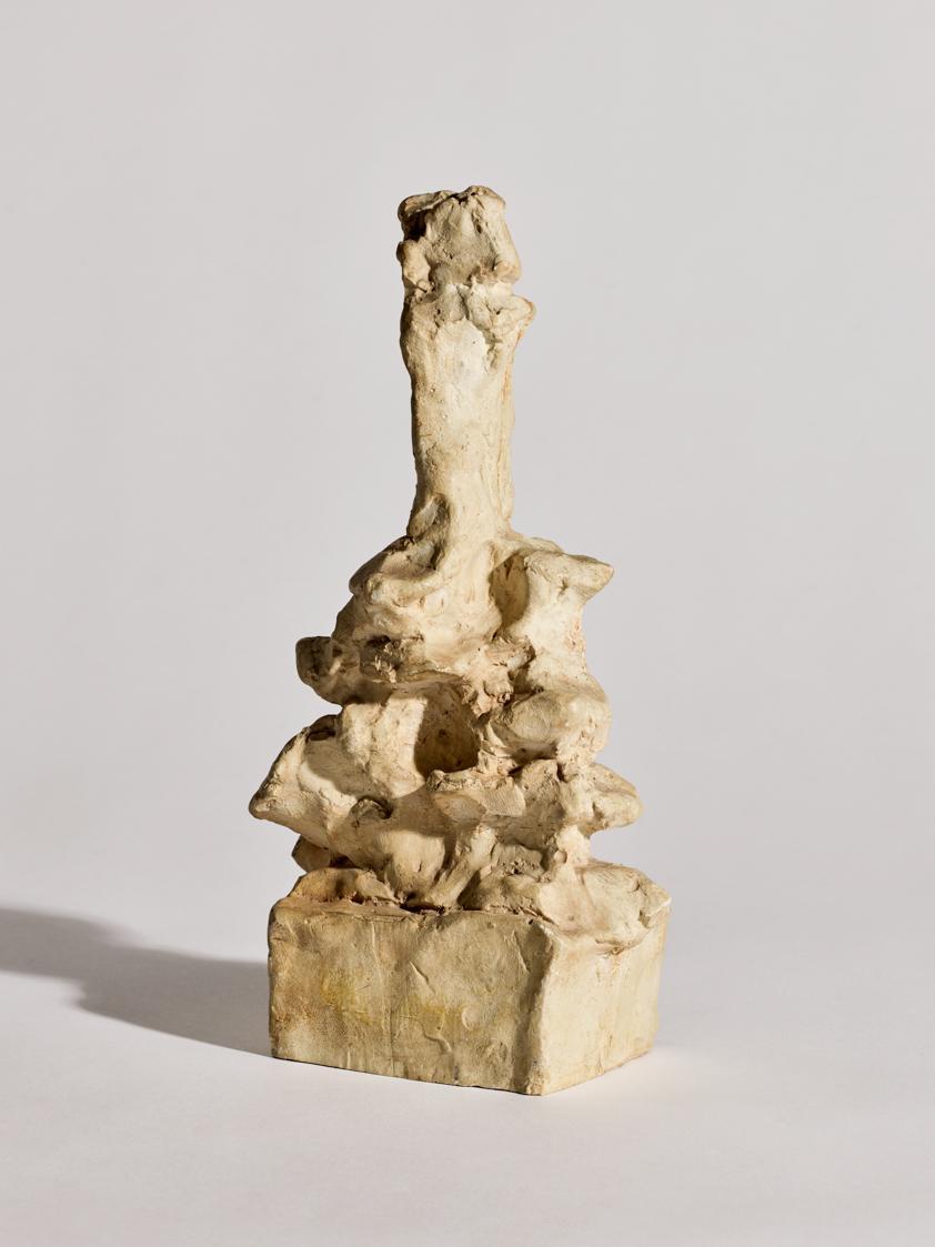 Fritz Wotruba, Figur mit Sockel, 1969, Gipsguss nach Tonmodell, 19 × 5 × 9,5 cm, Belvedere, Wie…