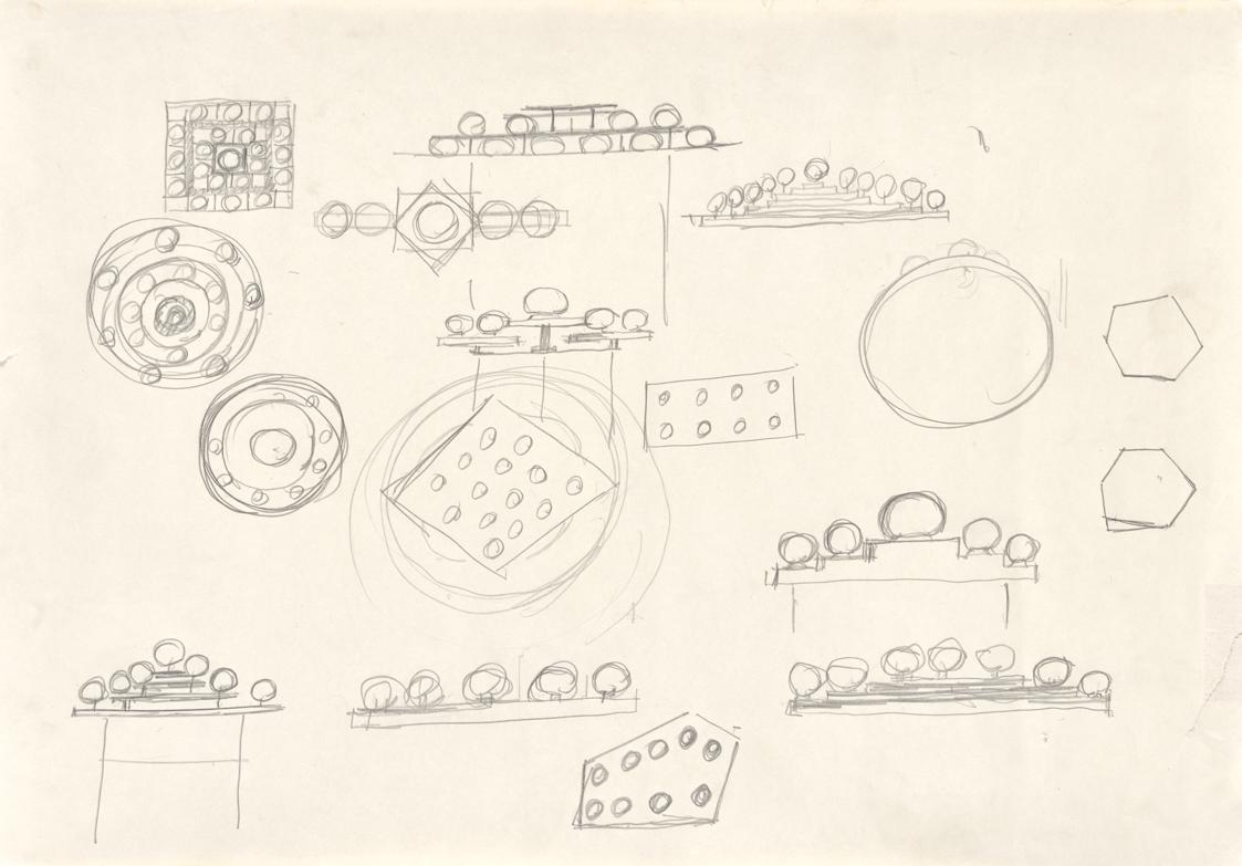 Entwürfe für Leuchtkörper für den Innenraum der Kirche Zur Heiligsten Dreifaltigkeit auf dem Georgenberg in Wien-Mauer