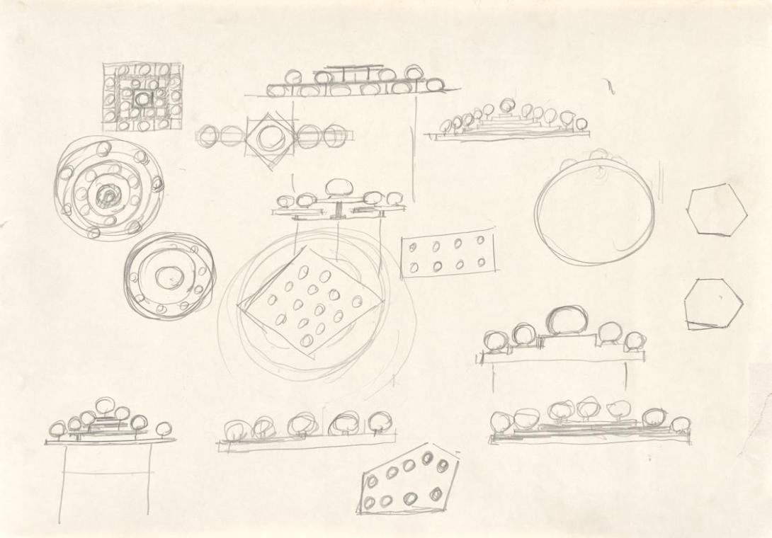 Entwürfe für Leuchtkörper für den Innenraum der Kirche Zur Heiligsten Dreifaltigkeit auf dem Georgenberg in Wien-Mauer