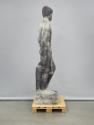 Fritz Wotruba, Grosse dunkle Figur, 1933, Hartsandstein, schwarz bemalt, 243 × 82,5 × 55,5 cm, …