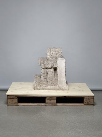 Fritz Wotruba, Kauernde Figur, unvollendet, 1952, Muschelkalkstein, 62 × 29 × 51 cm, 115 kg, Be…