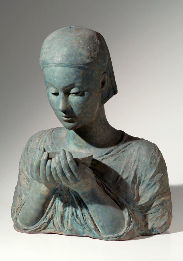 Josef Humplik, Mädchen mit Opferschale, 1945, Terrakotta, getönt, H: 55 cm, Belvedere, Wien, In…