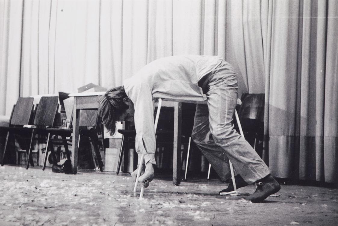 Günter Brus, Direct Art Festival, 9. November 1967 im Festsaal des Gewerkschaftshauses Treitlst ...