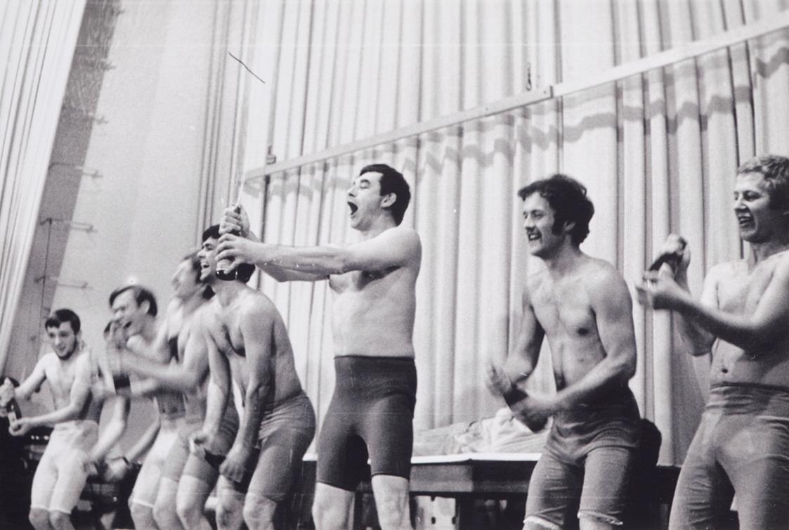 Günter Brus, Direct Art Festival, 9. November 1967 im Festsaal des Gewerkschaftshauses Treitlst…