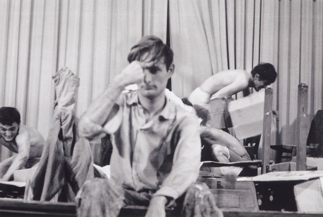 Günter Brus, Direct Art Festival, 9. November 1967 im Festsaal des Gewerkschaftshauses Treitlst…
