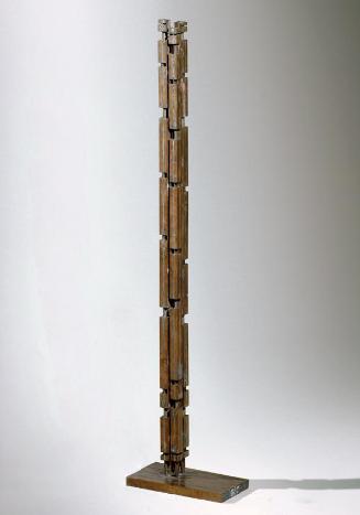 Josef Schagerl, Stehende Figur, 1960, Messing, 102 cm, Artothek des Bundes, Dauerleihgabe im Be…