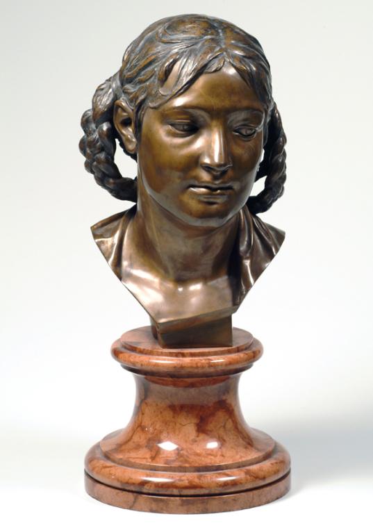 Viktor Oskar Tilgner, Marietta, 1889, Bronze auf rotmarmornen Sockel, ca.: 50 × 20 × 23 cm, Bel…