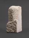 Fritz Wotruba, Kopf, unvollendet, um 1954, Untersberger Marmor, 44 × 18,5 × 26 cm, 52 kg, Belve…