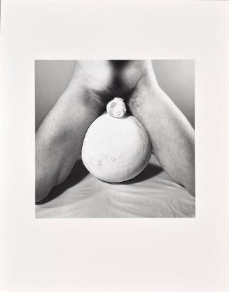 Rudolf Schwarzkogler, 2. Aktion, 1965, Fotografie, 33,9 × 34,4 cm, Belvedere, Wien, Inv.-Nr. 88…