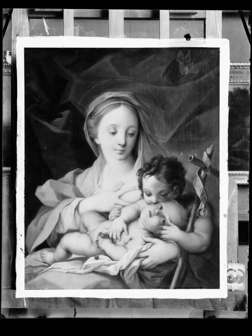 Josef Löwy – k. u. k. Hof-Photograph, Kunst- und Verlags-Anstalt, Maria mit dem Kind und dem Jo…