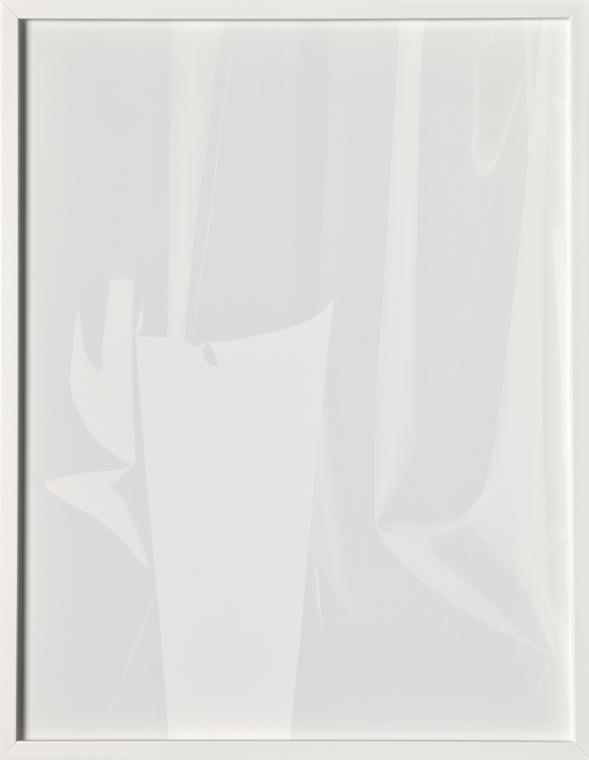 Maria Hahnenkamp, Fragmente, 2008/2019, Pigmentprints auf Harman-Barytpapier, 50 × 38 cm, Belve…