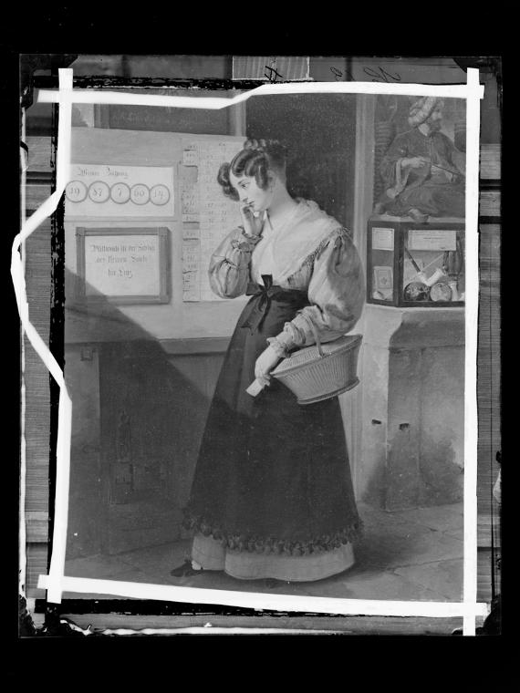 Josef Löwy – k. u. k. Hof-Photograph, Kunst- und Verlags-Anstalt, Mädchen vor dem Lotteriegewöl…