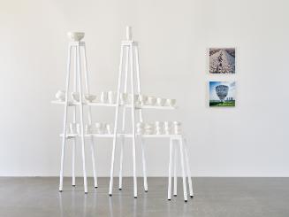Uli Aigner, ONE MILLION - Be Silent Touch Look Swallow, 2024, 24 Porzellangefäße, Metall- und H…