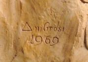 Gustinus Ambrosi, Gustav Scherbaum, Detail: Bezeichnugng, 1969, Gips, gelblich getönt, H: 73 cm…