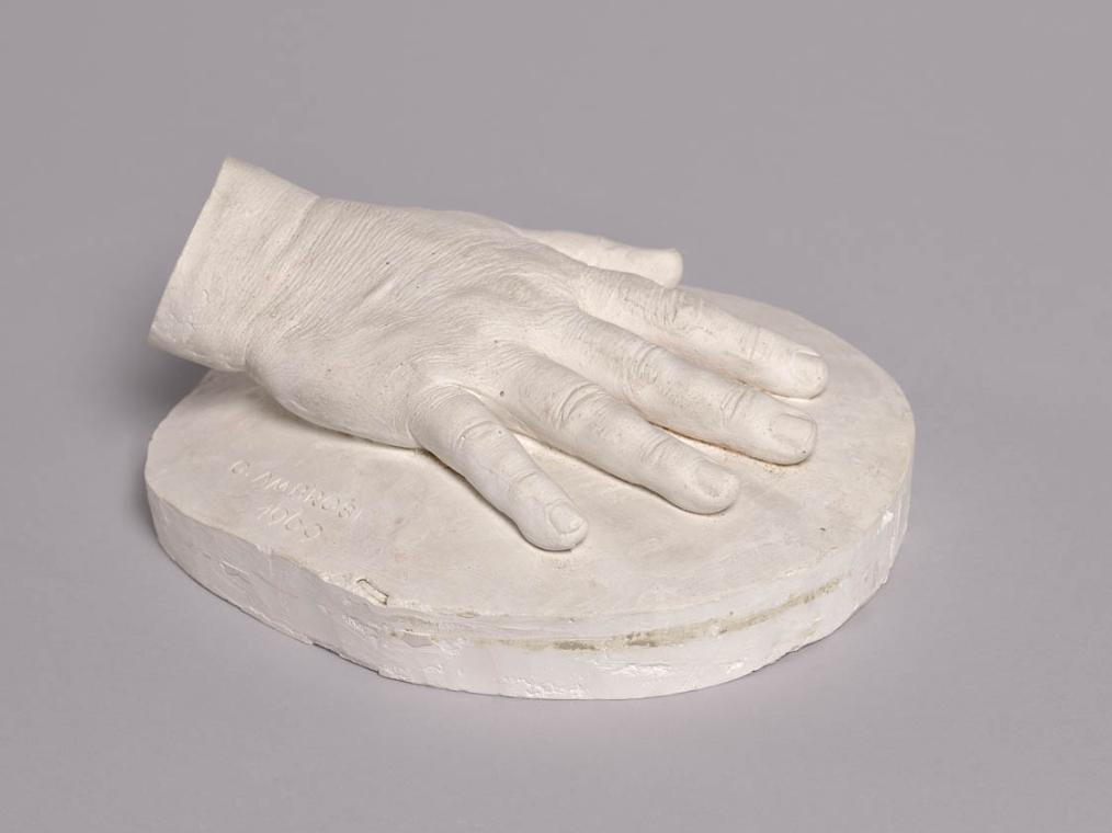 Meine Hand (rechte Hand von Gustinus Ambrosi)