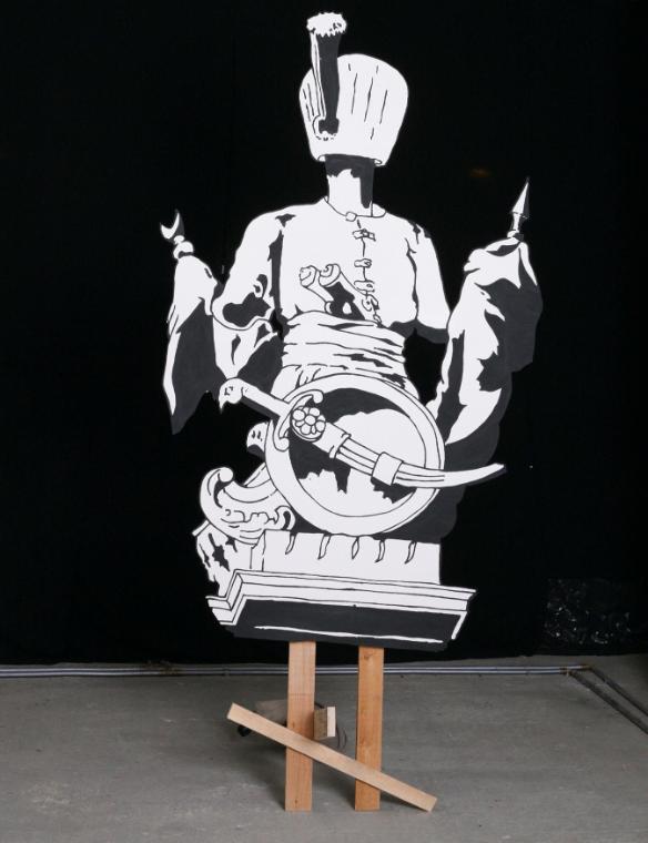 Franz Kapfer, Zur Errettung des Christentums, Trophäe 2, 2007, Lack auf Holz, 254 x 118 x 126 c…