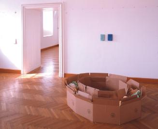Marcus Geiger, Ohne Titel, 2002, Karton auf Frottee, 225 x 190 x 56 cm, Belvedere, Wien, Inv.-N…