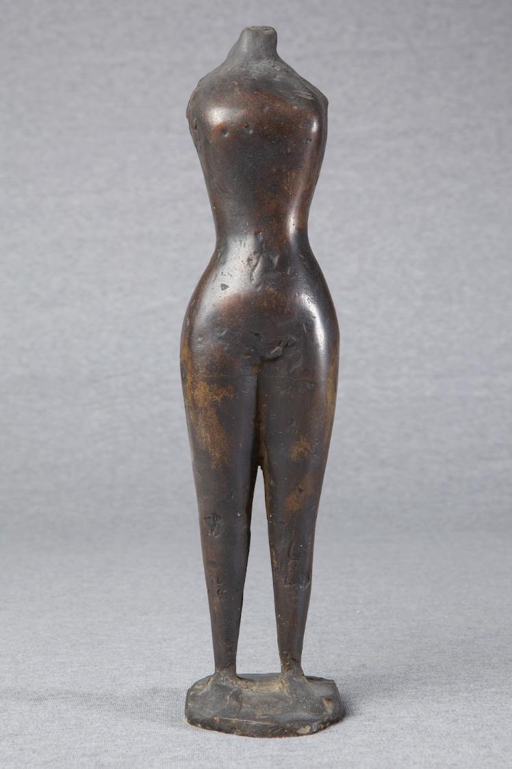 Kurt Ingerl, Torso, um 1968, Bronze, 30 × 7,5 × 8 cm, Leihgabe der Artothek des Bundes, Belvede…
