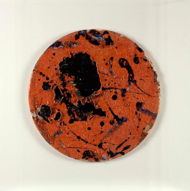 Heimo Zobernig, Ohne Titel, 1985, Zaponlack, Wasserglas, Pigment, Kreidegrund, Sperrholz, 34 x …