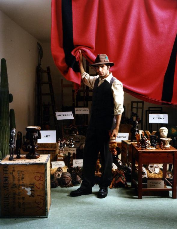 Lisl Ponger, Indian(er) Jones II – Das Glasperlenspiel, 2010, C-Print, 181 x 144 cm, Wien, Belv…