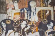 Gustav Klimt, Beethovenfries: Die feindlichen Gewalten - Tafel 1, Stirnwand, 1901, Kaseinfarben…