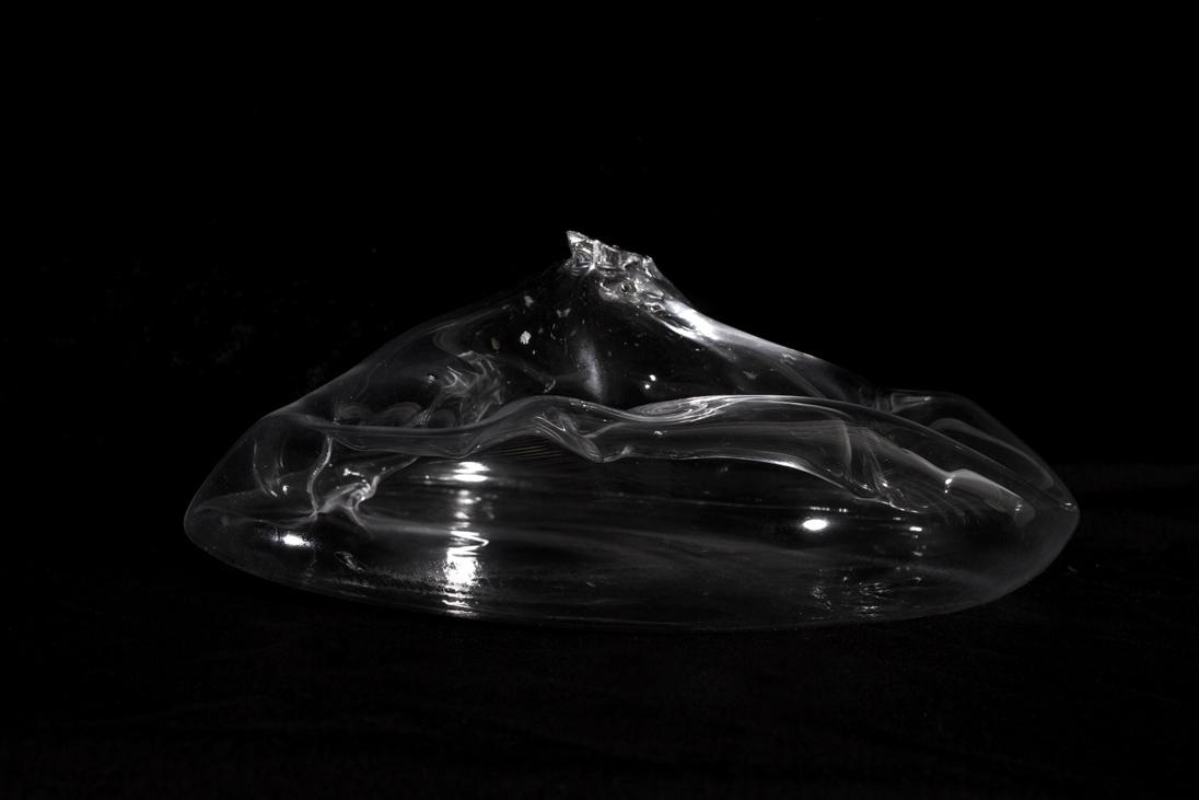 Michael Part, Glasdrops 4, 2011, Glas, 14 x 24 x 23 cm, Belvedere, Wien, Inv.-Nr. 10379