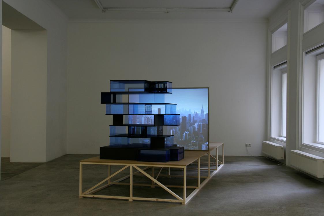 Karina Nimmerfall, Vertical Villa (Part Two), 2009, Holzkonstruktion; Modell aus MDF, Plexiglas…
