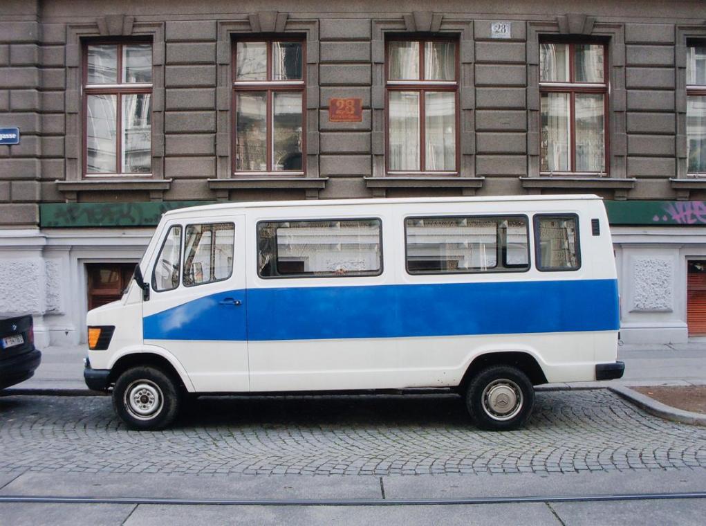 Klaus Dieter Zimmer, auto-paint, 2009, C-Print, 30 × 40 cm, Belvedere, Wien, Inv.-Nr. 10485