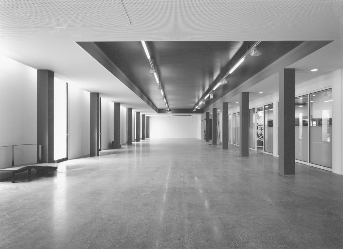 Gerald Zugmann, Dokumentation Umbau 20er-Haus, 2010, Silbergelatin-Abzug, 24 x 30,4 cm, Belvede…