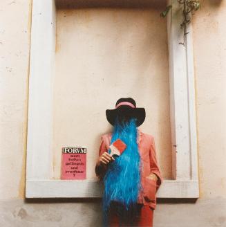 Padhi Frieberger, Selbstporträt, um 1980, Vintage chromogenic print, 30,3 x 30,3 cm, Wien, Belv…
