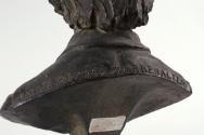 Artur Kaan, Louis Jacques Mandé Daguerre, Detail: Beschriftung rückseitig, 1889, Gips, bronzier…