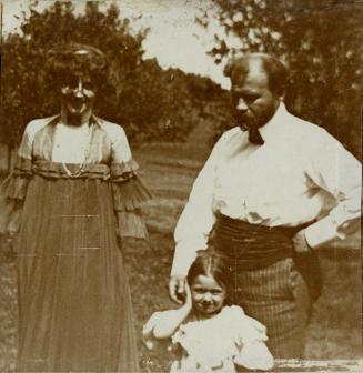 Georg Klimt, Unbekannter Fotograf, Emilie Flöge, Gustav Klimt und Eleonore Zimpel in Litzlberg …